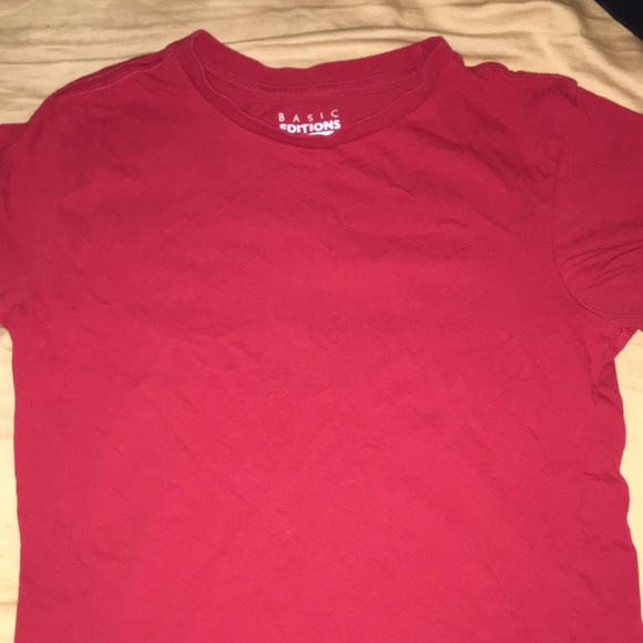 red t shirt - Picture 1 of 1
